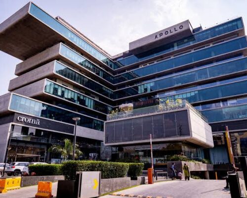 Apollo Premier – Vijay Nagar Square